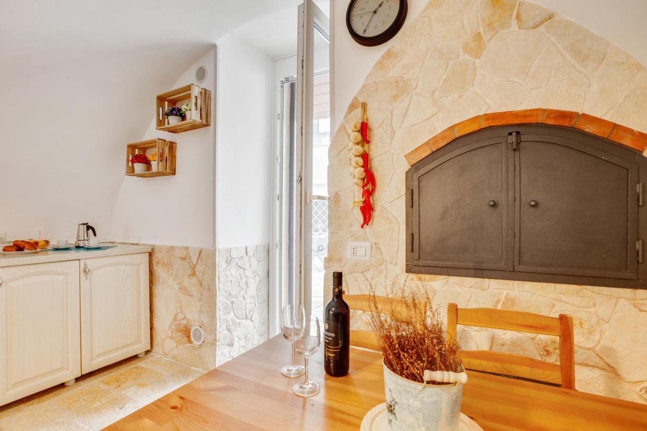 La Chicca Historic Center Beautiful Flat Apartment Monopoli Bagian luar foto