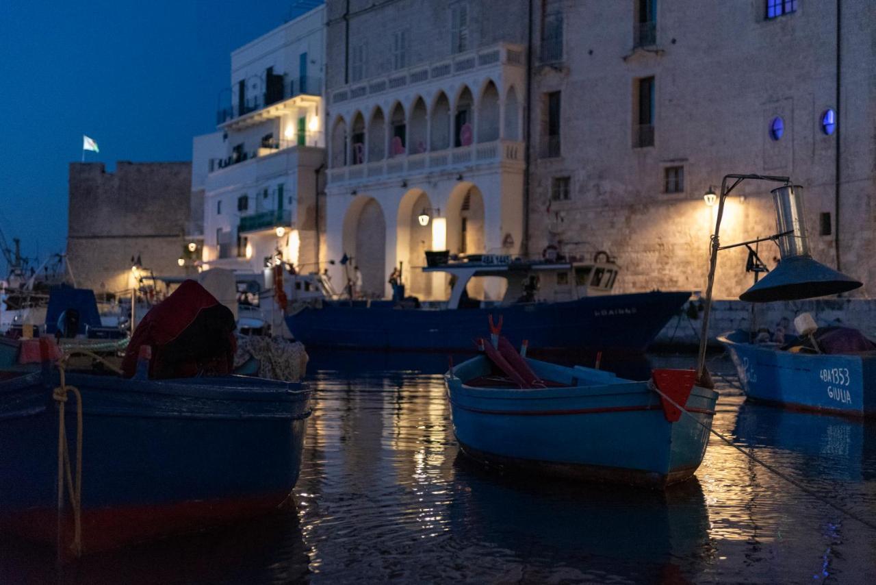 La Chicca Historic Center Beautiful Flat Apartment Monopoli Bagian luar foto